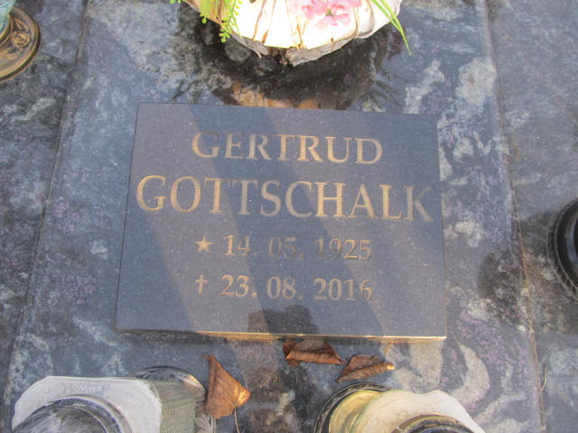 Grób Jan Rurys