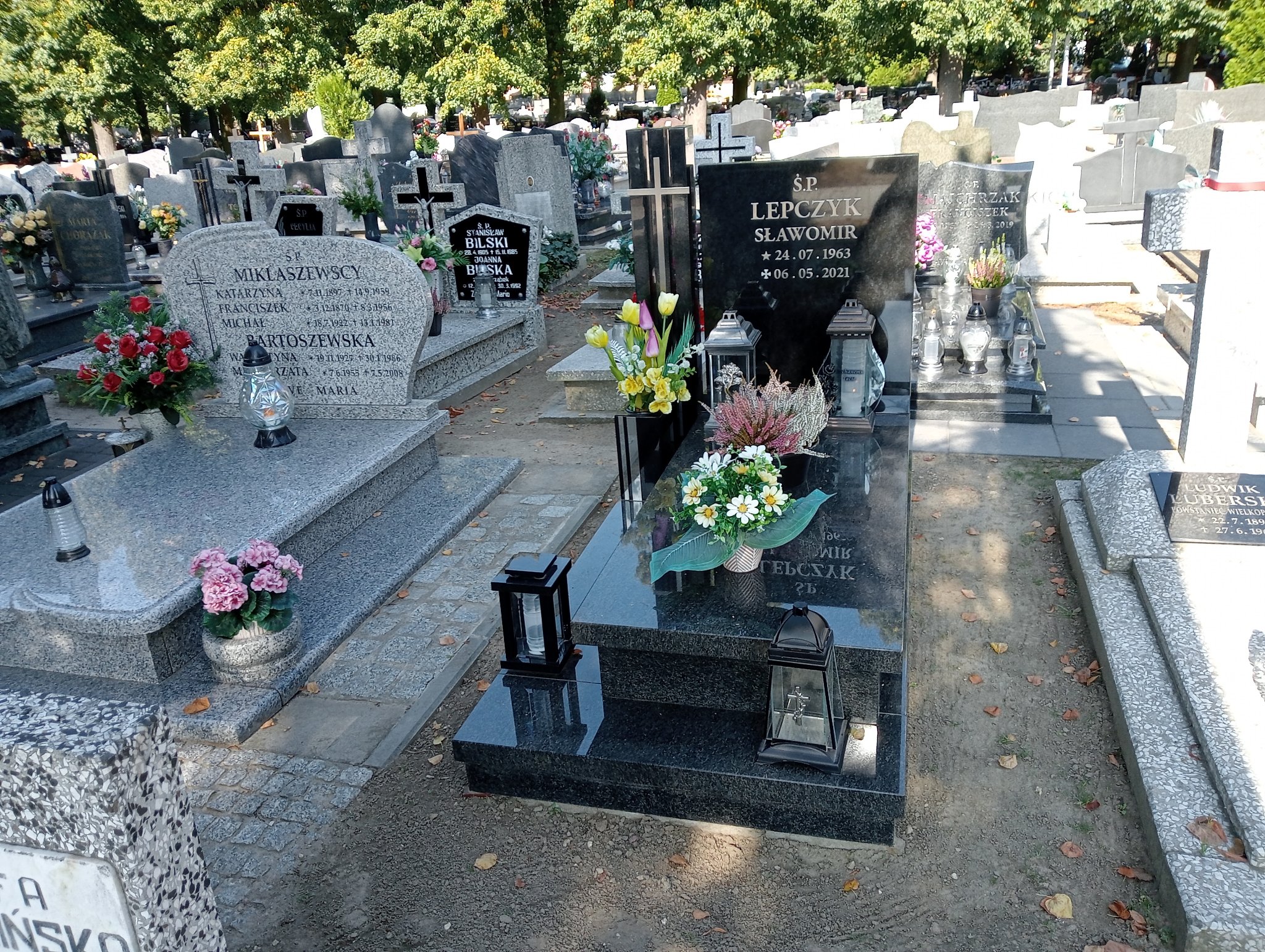 Grób Wawrzyn Fiołek