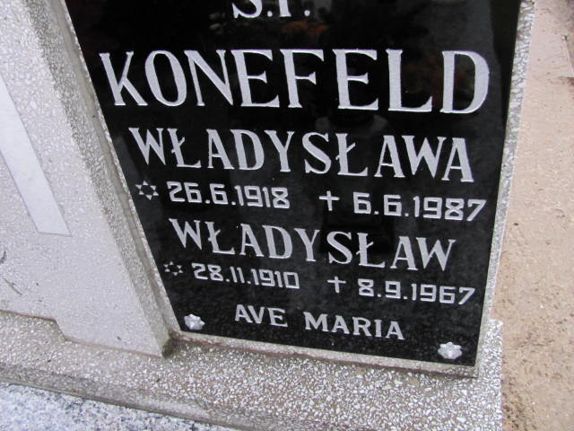 Grób Władysław Konefeld