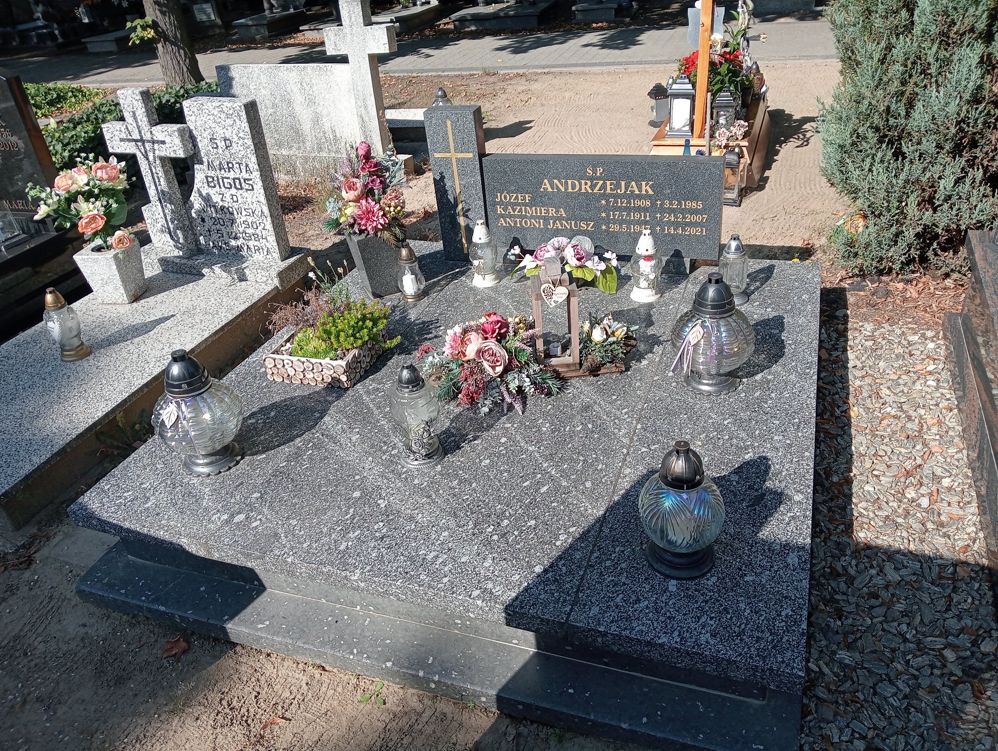 Grób Józef Andrzejak